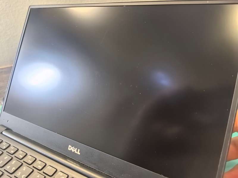 Dell XPS 13-9360 13.3" FHD Laptop - i5-8250U, 256GB SSD, 8GB RAM, Quad Core