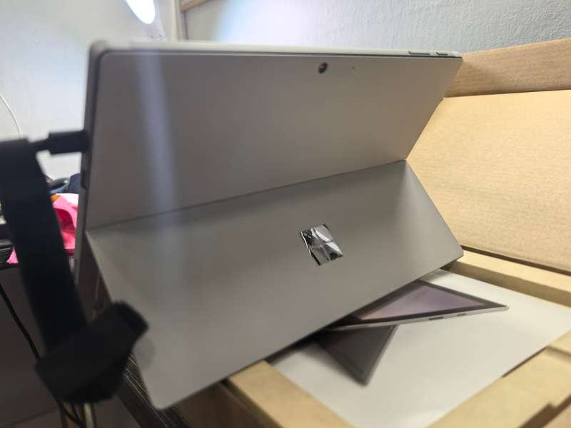 BRAND NEW-Microsoft Surface Pro 7 10th Gen i5-1035G4 16GB DDR4 256GB SSD Touchscreen 3K Display