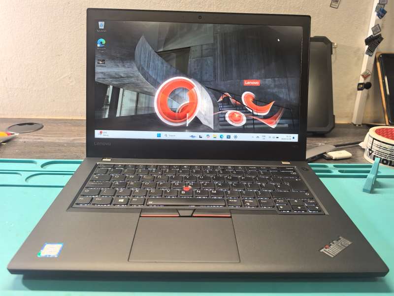ULTRABOOK-LENOVO THINKPAD T470-i5-7300U*FHD-256GB SSD-8GB DDR4 RAM-4G LTE-BACKLIT