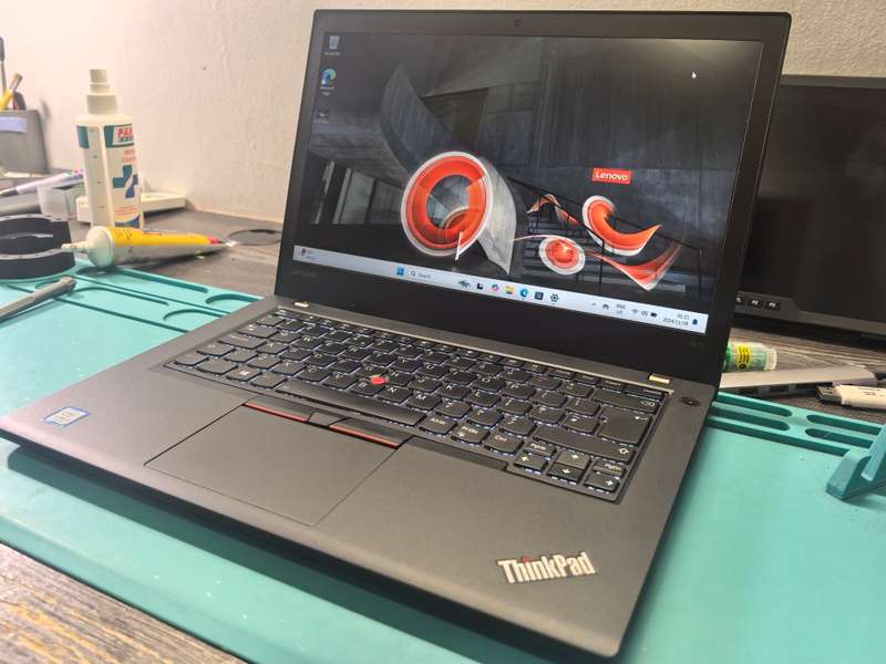 ULTRABOOK-LENOVO THINKPAD T470-i5-7300U*FHD-256GB SSD-8GB DDR4 RAM-4G LTE-BACKLIT