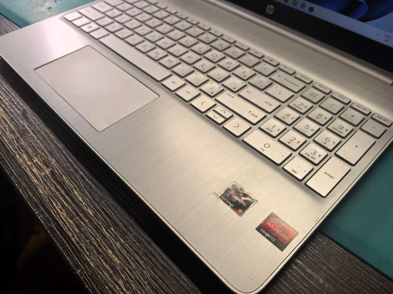12TH GEN-HP NOTEBOOK 15s-RYZEN 5-5500U-RADEON GRAPHICS-16GB DDR4-256GB SSD-FHD-BACKLIT