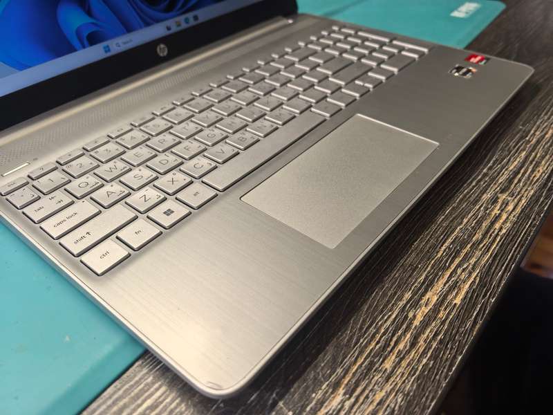 12TH GEN-HP NOTEBOOK 15s-RYZEN 5-5500U-RADEON GRAPHICS-16GB DDR4-256GB SSD-FHD-BACKLIT