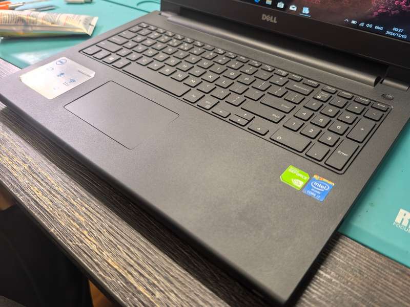 NVIDIA Graphics Dell Inspiron 15 3542 i7-4510u NVIDIA GeForce 840M 256GB SSD 8GB RAM