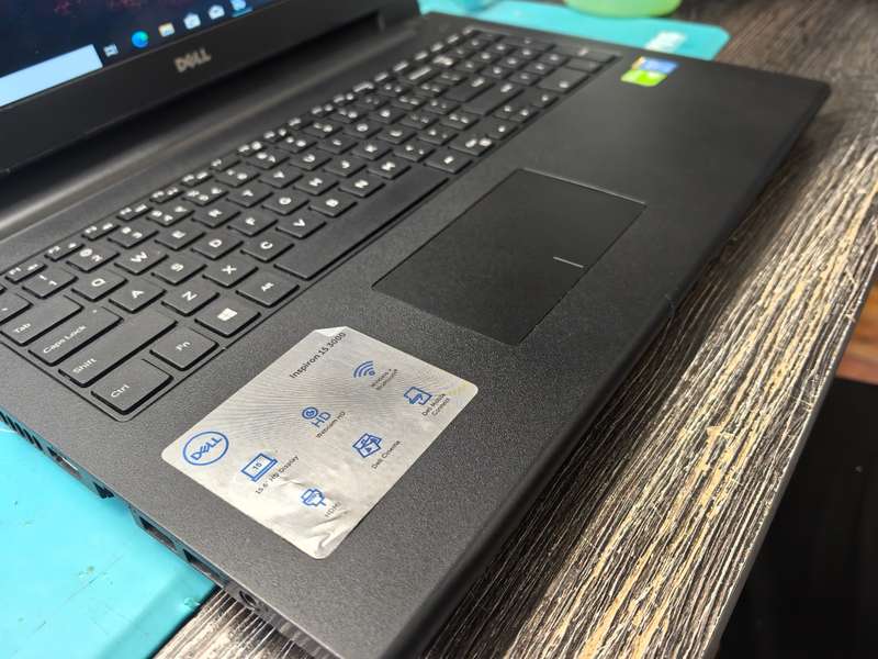NVIDIA Graphics Dell Inspiron 15 3542 i7-4510u NVIDIA GeForce 840M 256GB SSD 8GB RAM