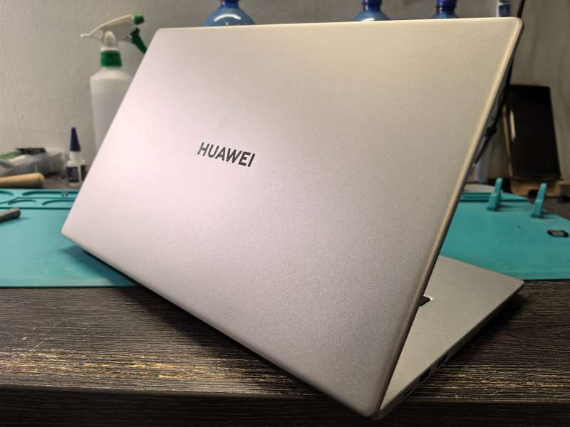 HUAWEI MATEBOOK D 15*i3-1115G4*8GB DDR4*256GB SSD*FHD*IPS*UHD GRAPHICS*WARRANTY