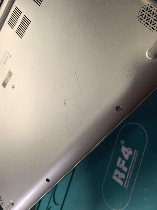 RADEON GRAPHICS-ASUS VIVOBOOK X512*AMD RYZEN 5-3500U-8GB RAM-256GB NVME SSD-FHD