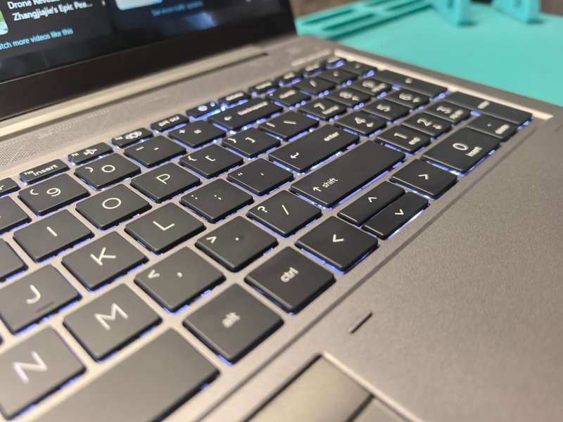 HP ZBook Firefly 15 G7 with i7-10510U, 16GB DDR4, 4TB SSD, FHD display, and docking station