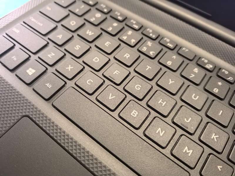 10TH GEN i5-DELL VOSTRO 3591-i5-1035G1-16GB DDR4*512GB SSD*FHD