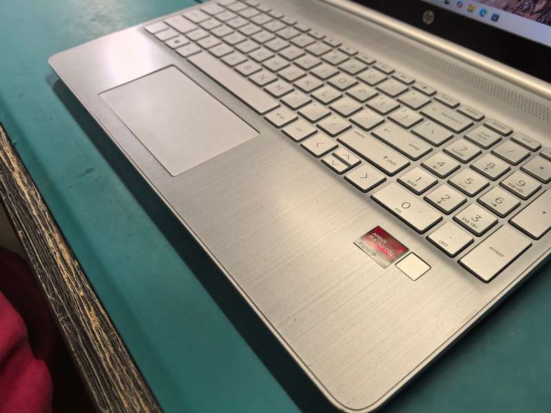 11th Gen HP 15s Ryzen 5-4500U Hex Core 8GB RAM 512GB SSD FHD Radeon
