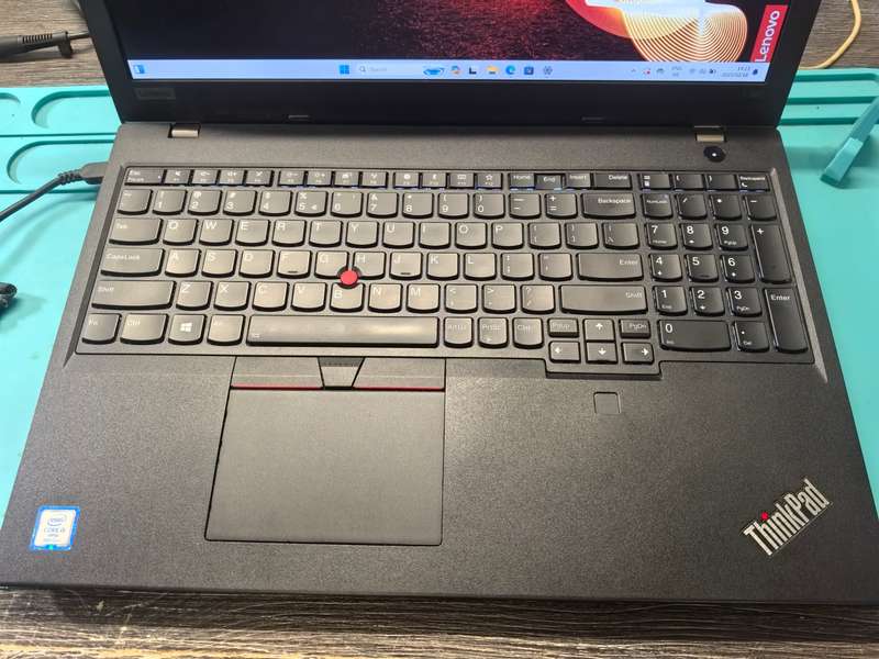 QUAD CORE i5-LENOVO THINKPAD L590*i5-8365U*512GB SSD*16GB DDR4*4GLTE