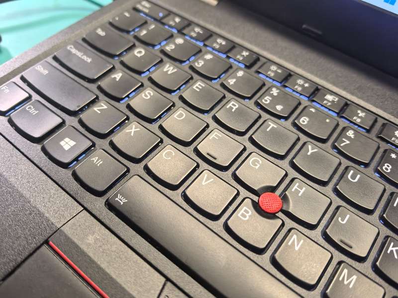 QUAD CORE i5-LENOVO THINKPAD L590*i5-8365U*512GB SSD*16GB DDR4*4GLTE