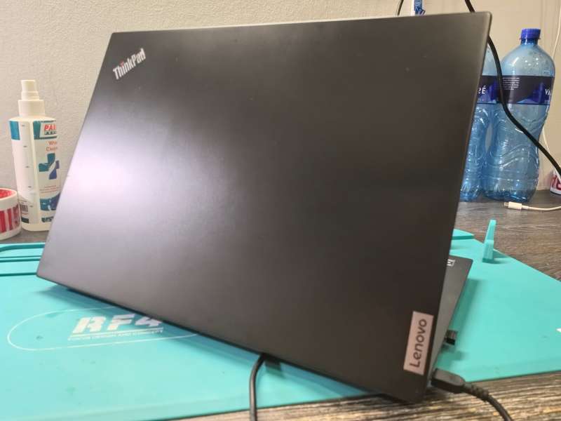LENOVO THINKPAD T14*RYZEN 5 PRO-4650U*8GB DDR4*512GB SSD*RADEON*FHD*4GLTE