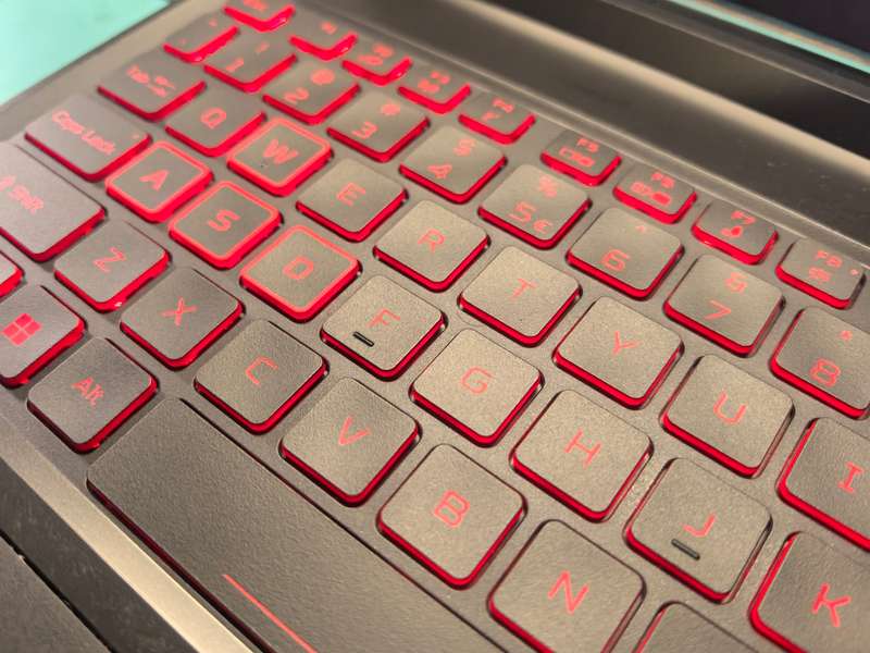 ACER NITRO 5-i5-11400H*16GB RAM*1000GB SSD*FHD*RTX 3050