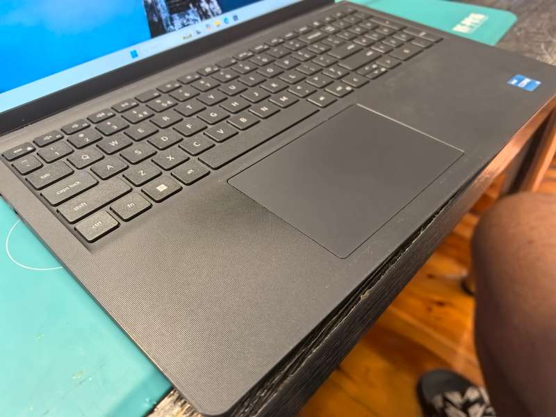 *12TH GEN*DELL LATITUDE 3520*i3-1215U*8GB DDR4*256GB SSD*1000GB HDD-FHD*