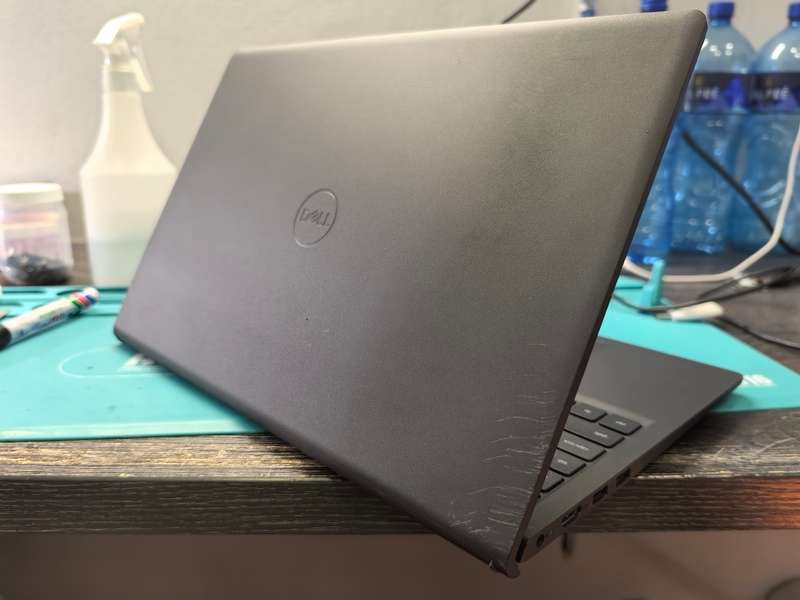 *12TH GEN*DELL LATITUDE 3520*i3-1215U*8GB DDR4*256GB SSD*1000GB HDD-FHD*