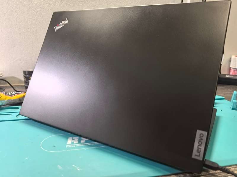 QUAD CORE i5-Lenovo ThinkPad L15-i5-10210u-16GB DDR4 512GB SSD-HD