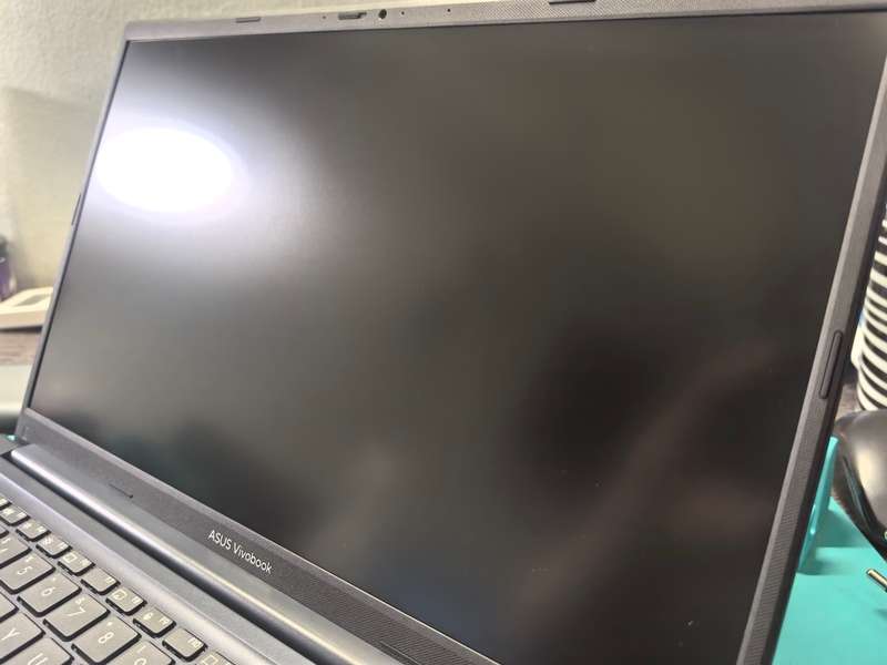 12TH GEN*ASUS VIVOBOOK X1504ZA-i3-1215U-8GB RAM-512GB SSD-FHD