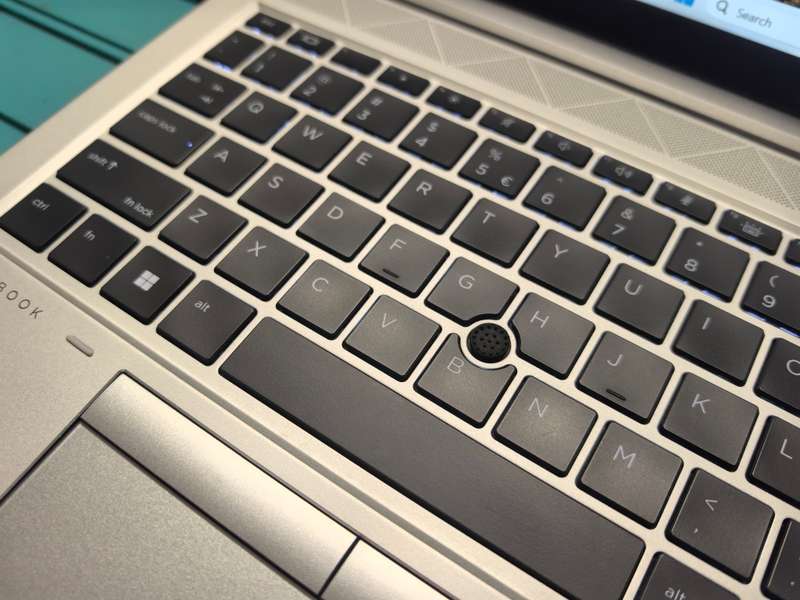 QUAD CORE i7-TOUCHSCREEN*HP ELITEBOOK 850 G8*i7-1165G7*IPS FHD*16GB*512GB SSD*FHD
