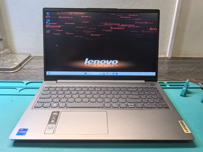 12th Gen i7-LENOVO IDEAPAD 3 i7-1255U-8GB DDR4-512GB SSD- FHD