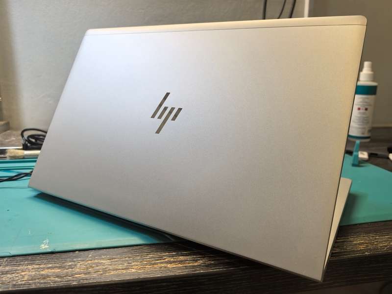 QUAD CORE 11TH GEN i5-HP PROBOOK 450 G8*i5-1135G7*16GB DDR4*500GB SSD*HD*IRIS GRAHICS