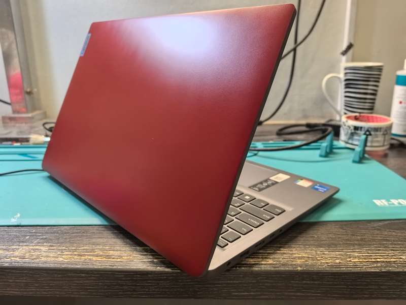 QUAD CORE i5-LENOVO IDEAPAD 3-i5-1135G7-8GB DDR4-512GB SSD-1000GB HDD-FHD-IRIS GRAPHICS