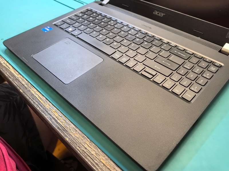 11th Gen i7 Acer Travelmate P215 with i7-1165G7, 8GB DDR4, 256GB NVMe SSD, FHD, 4G LTE