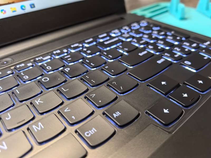 GAMING BEAST!*LENOVO IDEAPAD GAMING 3*i5-11320H*NVIDIA RTX3050*16GB RAM*512GB NVME SSD