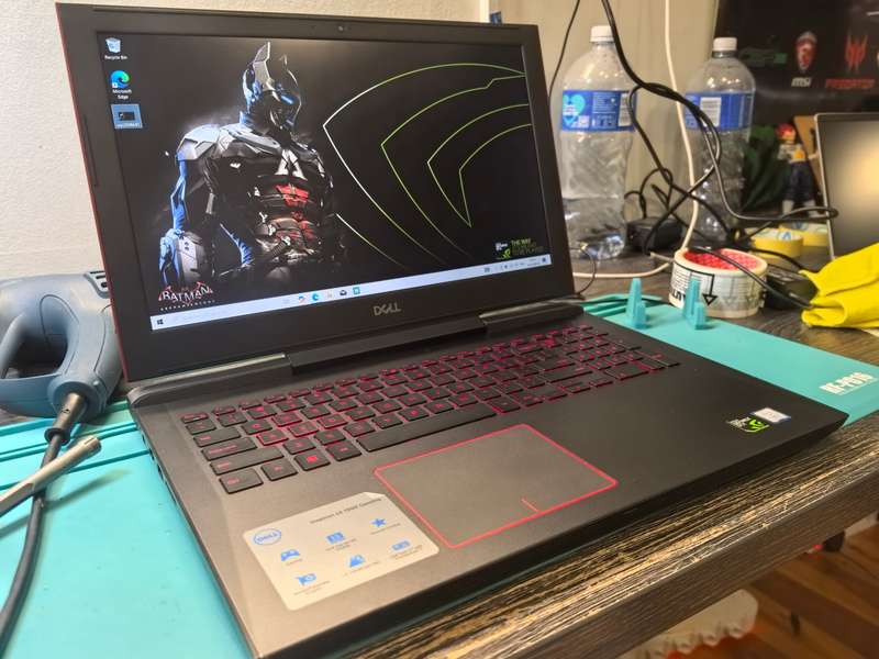 DELL GAMING 7577-i7-7700HQ-8GB-256GB SSD-1000GB HDD-IPS FHD-GTX1050ti-FHD