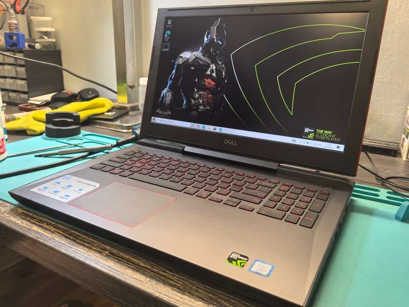 DELL GAMING 7577-i7-7700HQ-8GB-256GB SSD-1000GB HDD-IPS FHD-GTX1050ti-FHD