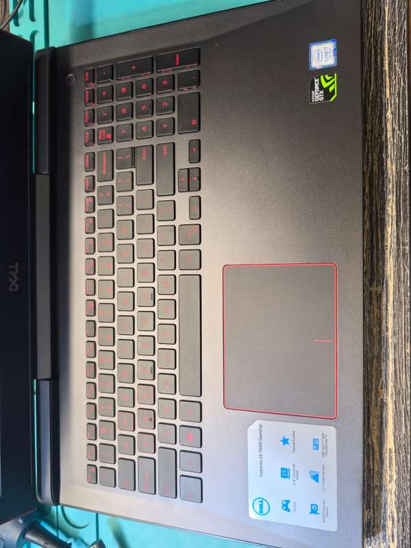 DELL GAMING 7577-i7-7700HQ-8GB-256GB SSD-1000GB HDD-IPS FHD-GTX1050ti-FHD