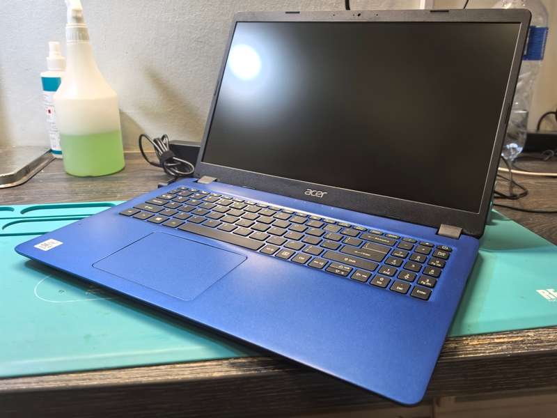 QUAD CORE 10TH GEN i5-ACER ASPIRE 3-i5-10210u-20GB DDR4-512GB SSD*HD