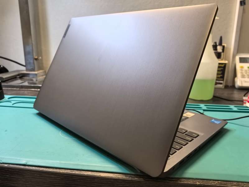 11TH GEN-LENOVO IDEAPAD 3*i3-1115G4*8GB DDR4*512GB SSD*FULL HD*G4 GRAPHICS*