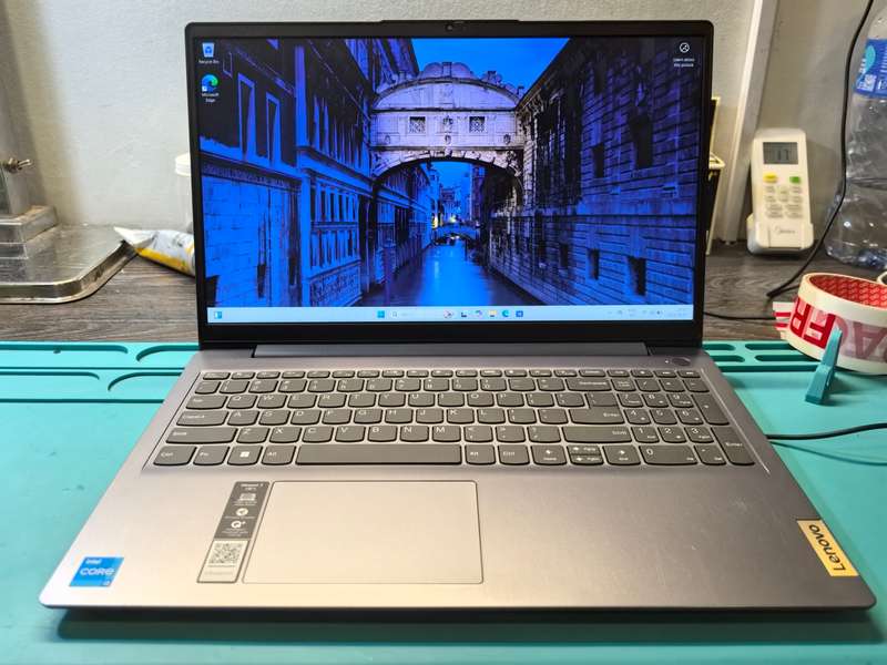 11TH GEN-LENOVO IDEAPAD 3*i3-1115G4*8GB DDR4*512GB SSD*FULL HD*G4 GRAPHICS*
