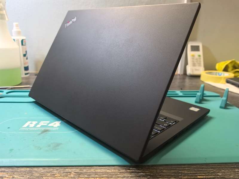TOUCHSCREEN-Quad Core i7-Lenovo ThinkPad T490-i7-8665u-FHD-32GB RAM-1000GB SSD
