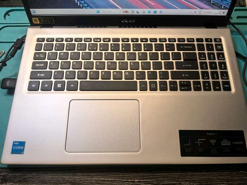 11th Gen i3-Acer Aspire 3-i3-1115G4-8GB DDR4-256GB NVMe-Full HD-UHD Graphics