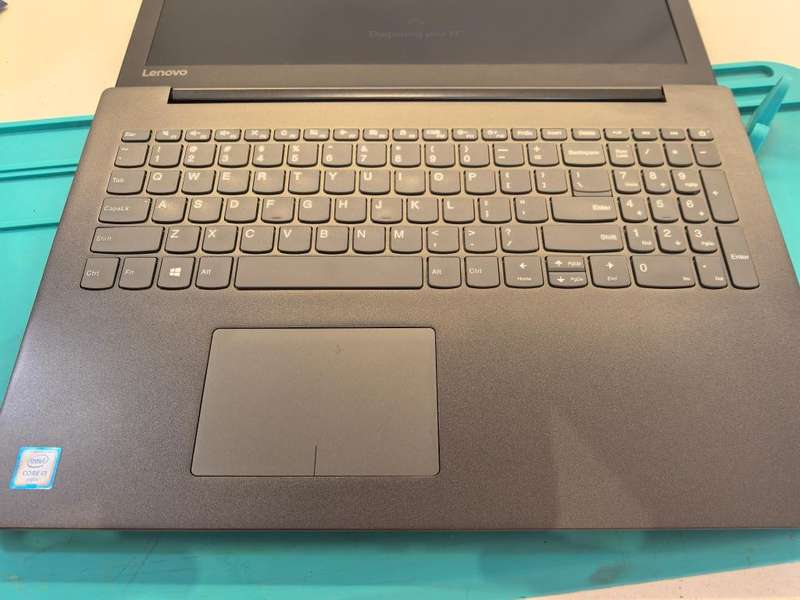 LENOVO IDEAPAD 320*i3-6006U*8GB DDR4*250GB SSD-FHD