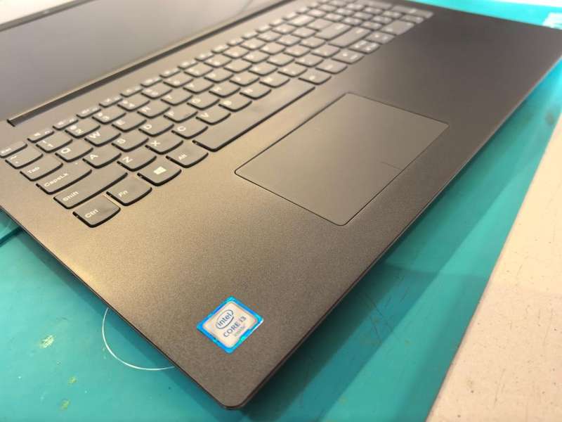 LENOVO IDEAPAD 320*i3-6006U*8GB DDR4*250GB SSD-FHD