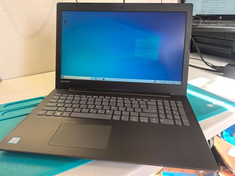 LENOVO IDEAPAD 320*i3-6006U*8GB DDR4*250GB SSD-FHD