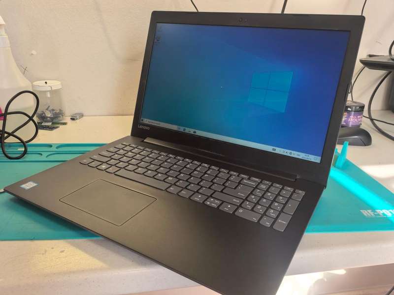 LENOVO IDEAPAD 320*i3-6006U*8GB DDR4*250GB SSD-FHD