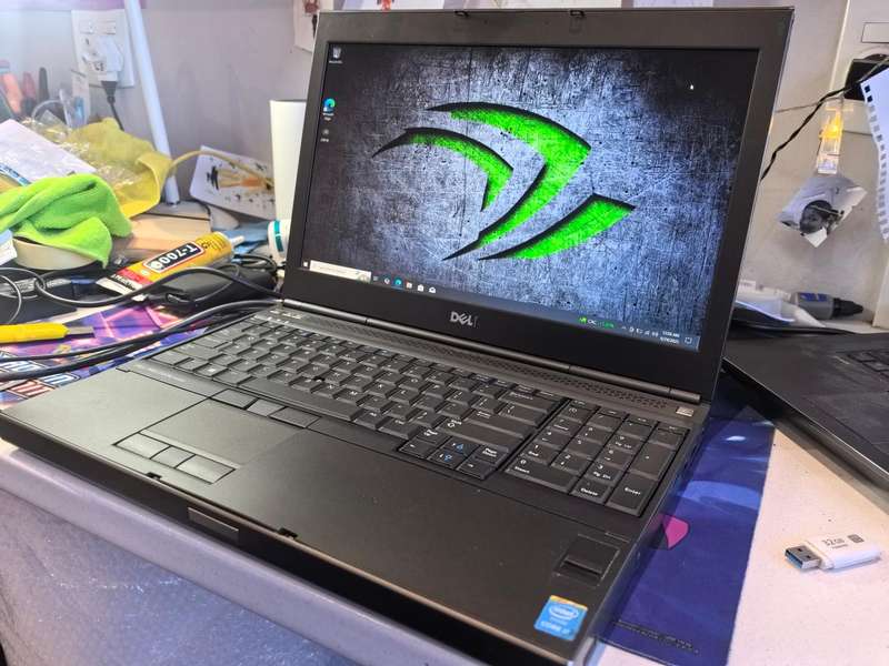 *DELL PRECISION M4800*i7-4810MQ*QUAD CORE*NVIDIA K2100M*8GB*256gb ssd*FHD*