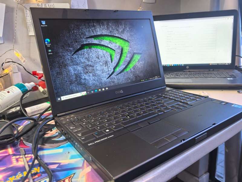 *DELL PRECISION M4800*i7-4810MQ*QUAD CORE*NVIDIA K2100M*8GB*256gb ssd*FHD*