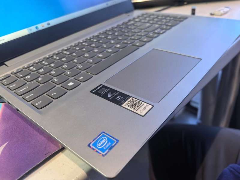 9th Gen Lenovo S145 N4020 4GB DDR4 256GB SSD UHD 600 Graphics FHD