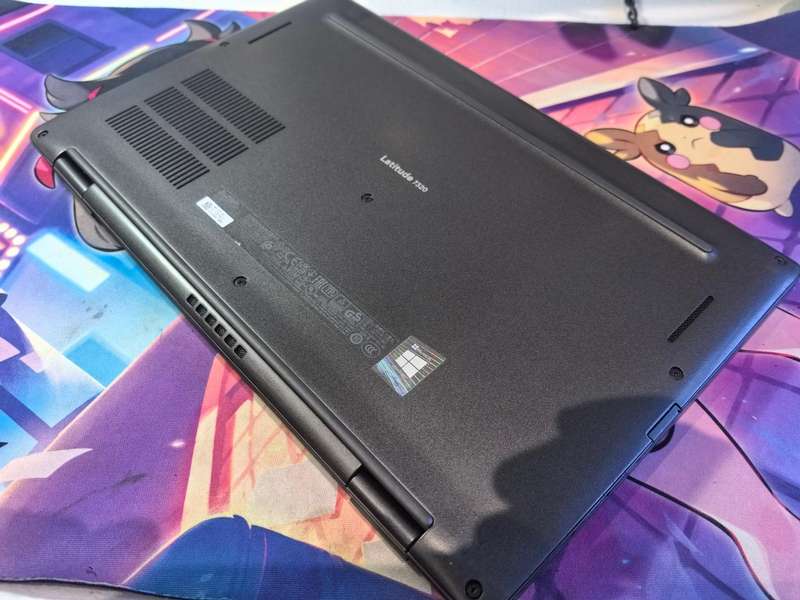 Carbon Ultrabook-Dell Latitude 7320-i7-1185G7-16GB-512GB SSD-FHD-Backlit