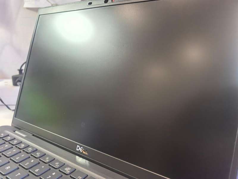 Carbon Ultrabook-Dell Latitude 7320-i7-1185G7-16GB-512GB SSD-FHD-Backlit