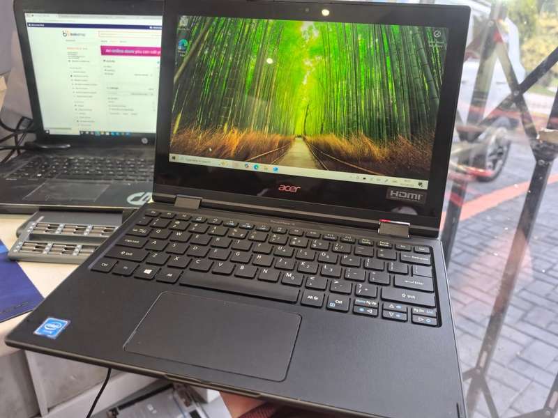 *ACER TRAVELMATE SPIN B118*N4000*4GB RAM*128GB SSD*TOUCHSCREEN*360`FLIP*FHD*