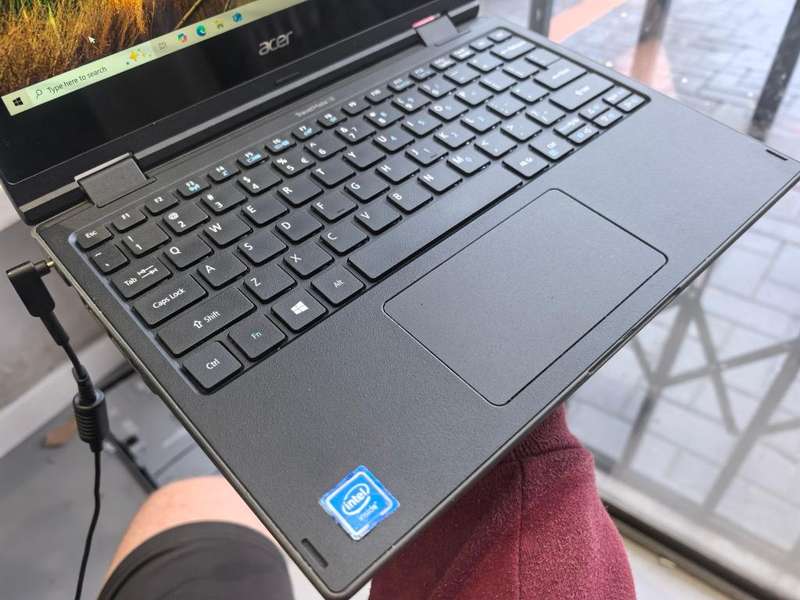 *ACER TRAVELMATE SPIN B118*N4000*4GB RAM*128GB SSD*TOUCHSCREEN*360`FLIP*FHD*