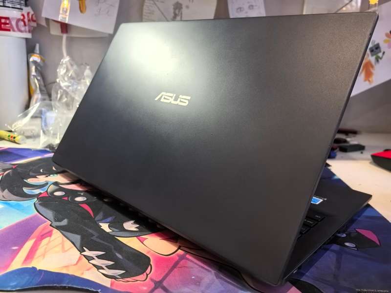 12th GEN*ASUS EXPERTBOOK B5102CE*i5-1135G7*16GB RAM*1000GB SSD*FHD*G7 GRAPHICS*