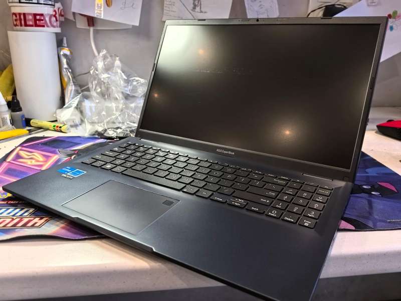 12th GEN*ASUS EXPERTBOOK B5102CE*i5-1135G7*16GB RAM*1000GB SSD*FHD*G7 GRAPHICS*