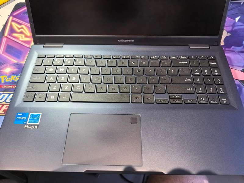 12th GEN*ASUS EXPERTBOOK B5102CE*i5-1135G7*16GB RAM*1000GB SSD*FHD*G7 GRAPHICS*