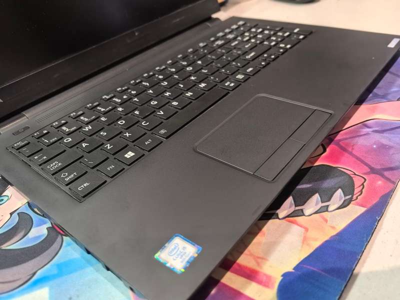 TOSHIBA PRO A50*i5-8250U*8GB DDR4*500GB SSD*HD*UHD 620-QUAD CORE